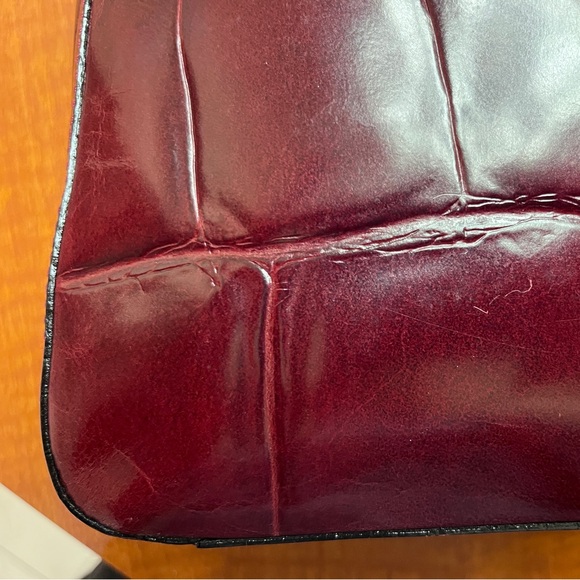NWT - FRANCHI WINE (CORDOVAN) LEATHER SHOULDER BAG - FROM BLOOMINGDALES - Picture 14 of 15